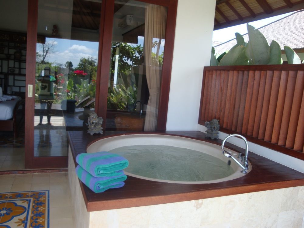 Aqua Bali Villa Canggu  Exterior photo